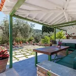 Apartment Aretousa