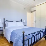 Apartment Aretousa