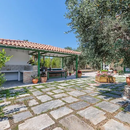 Aretousa