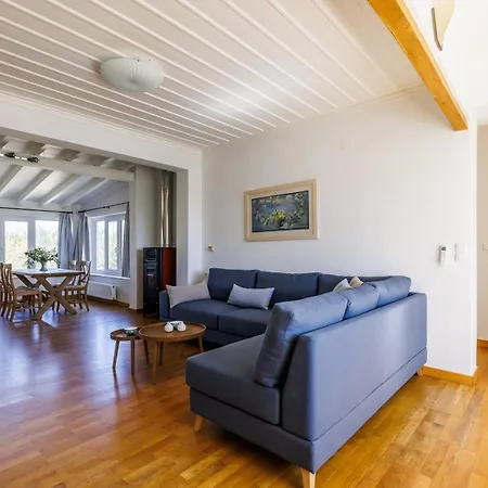 Apartman Aretousa Deluxe