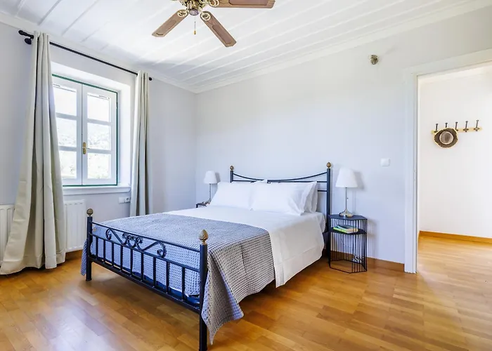 Διαμέρισμα Aretousa Deluxe