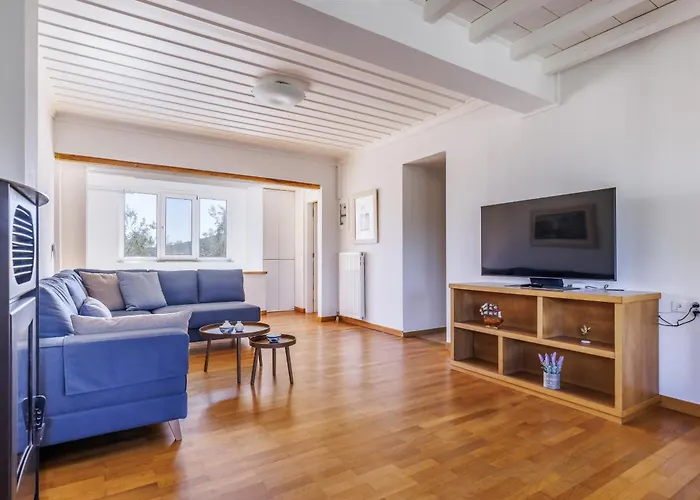 Διαμέρισμα Aretousa Deluxe *