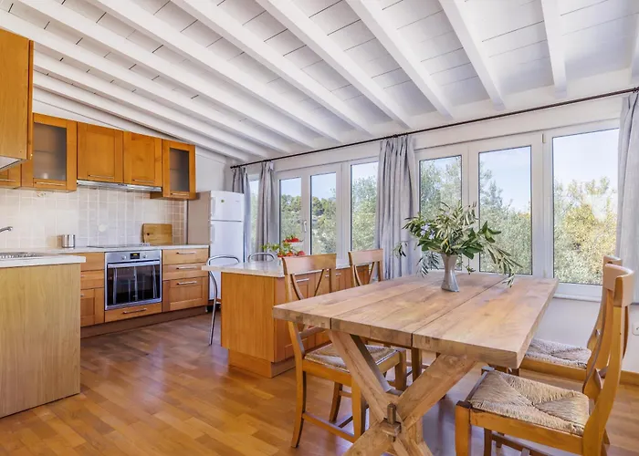 Aretousa Deluxe * Σκόπελος